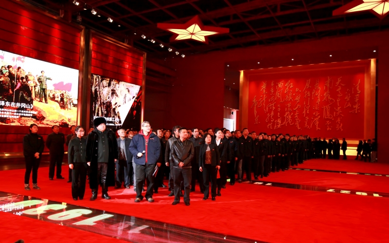 2013年，全面開(kāi)花，開(kāi)啟新起點(diǎn)、新征程、新跨越