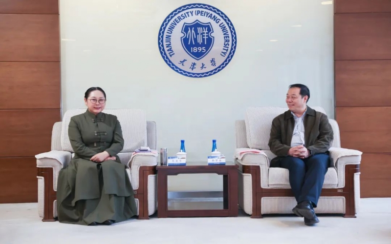 張榮華主席應(yīng)邀出席天津大學(xué)創(chuàng)業(yè)大講堂活動(dòng)，張君婷總裁作主題演講